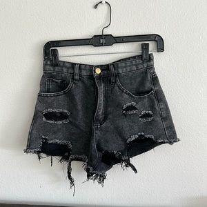 SHEIN ripped detail frayed trim denim black shorts